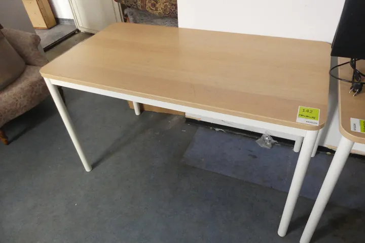 Tisch Maße in cm ca. 130 x 70 x 75
